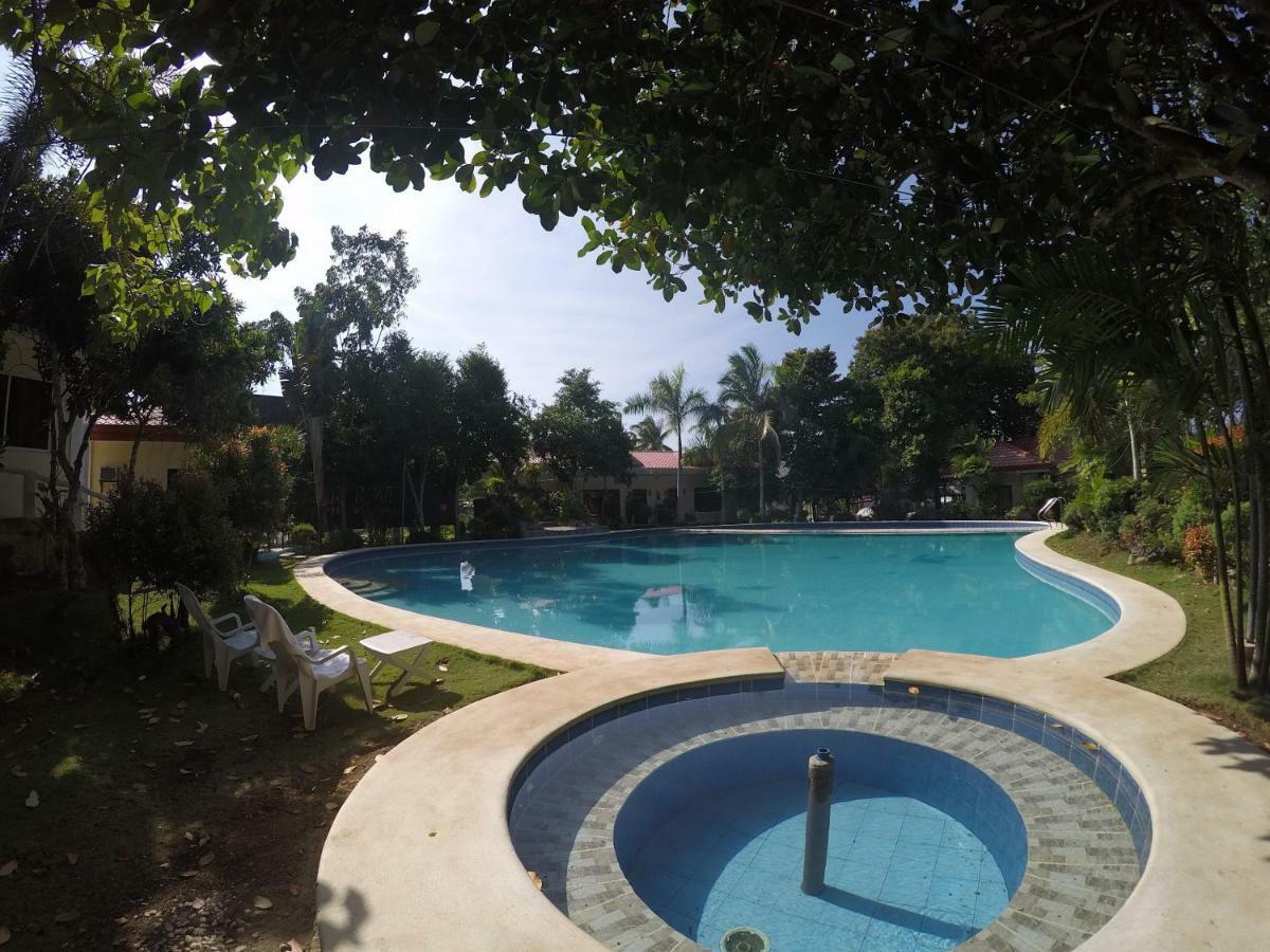 Reddoorz Premium @ Napaling Point Tangnan Otel Dış mekan fotoğraf